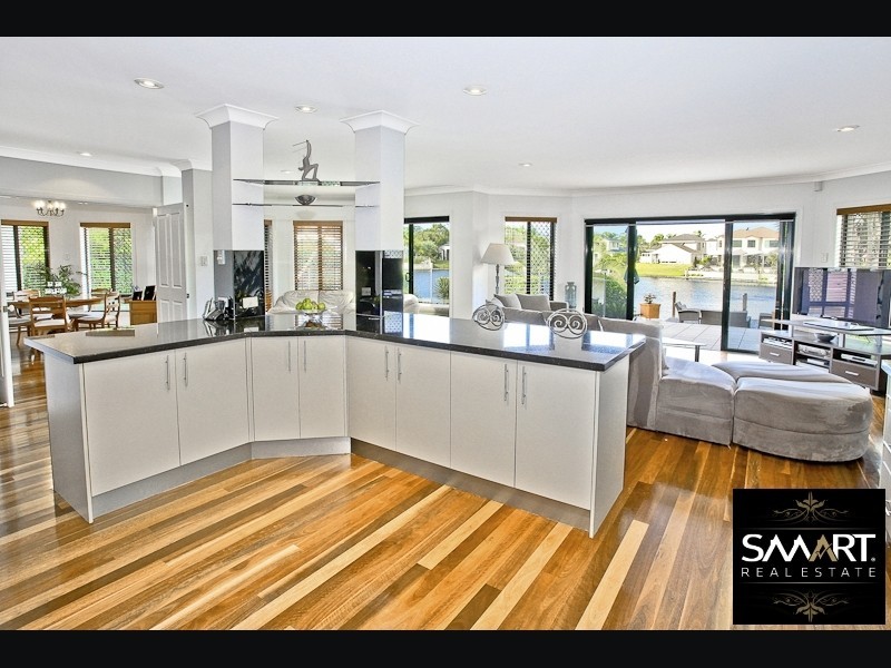 135 The Boulevard, Southport QLD 4215