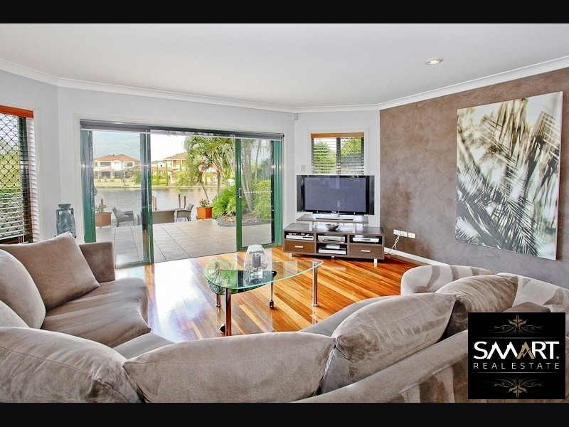 135 The Boulevard, Southport QLD 4215