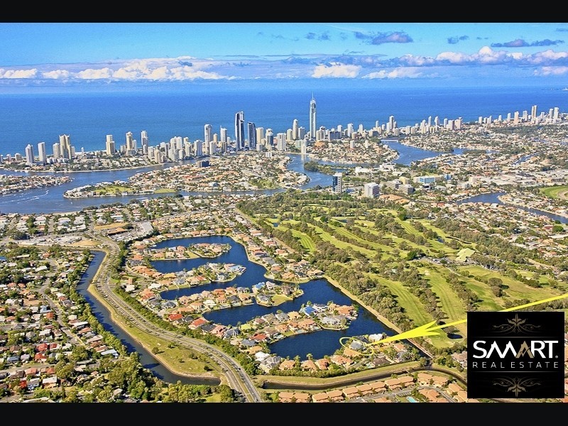 135 The Boulevard, Southport QLD 4215