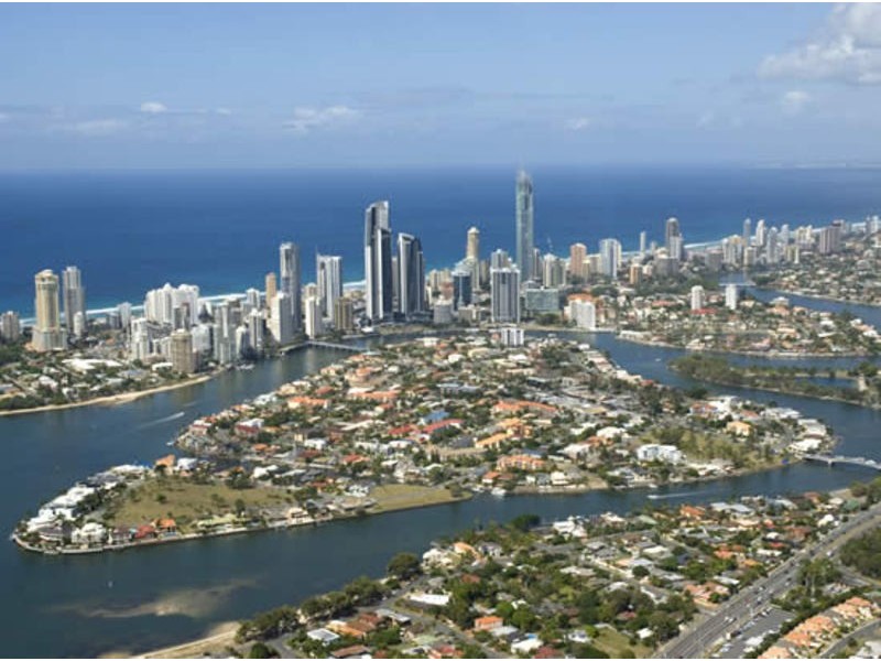 8/8 Parnoo Street,, Chevron Island QLD 4217