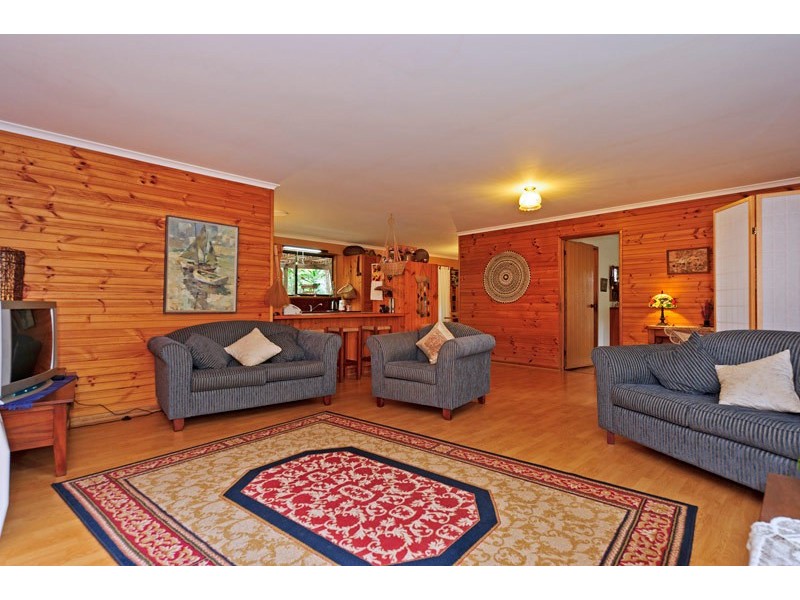 16 – 18 Freemont Drive, North Tamborine QLD 4272