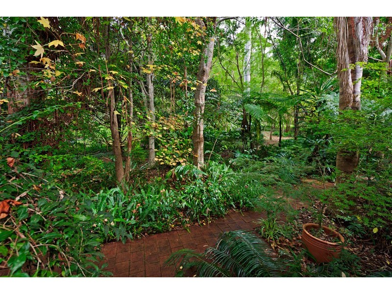 16 – 18 Freemont Drive, North Tamborine QLD 4272