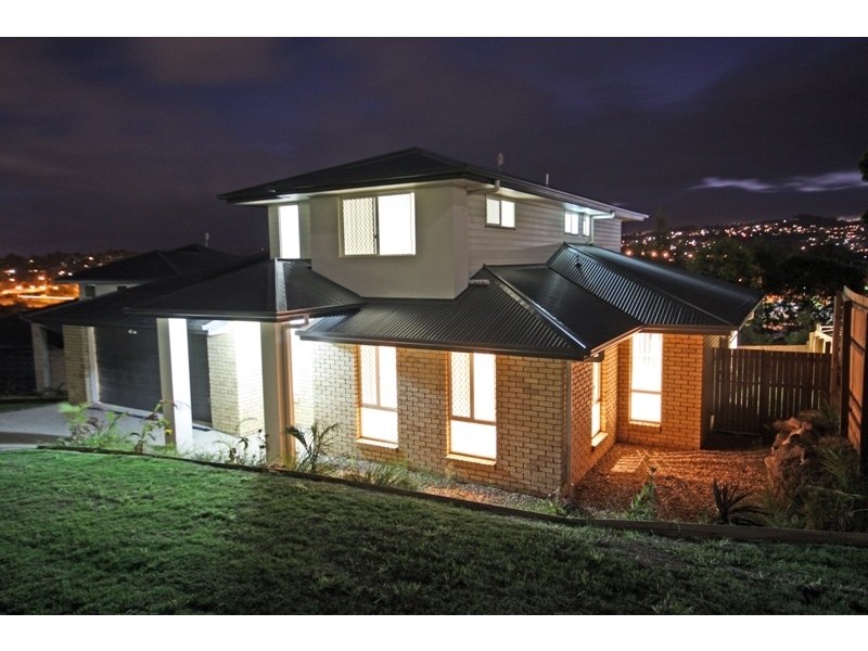13 Tralee Court, Carrara QLD 4211