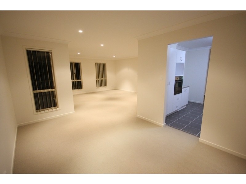 13 Tralee Court, Carrara QLD 4211