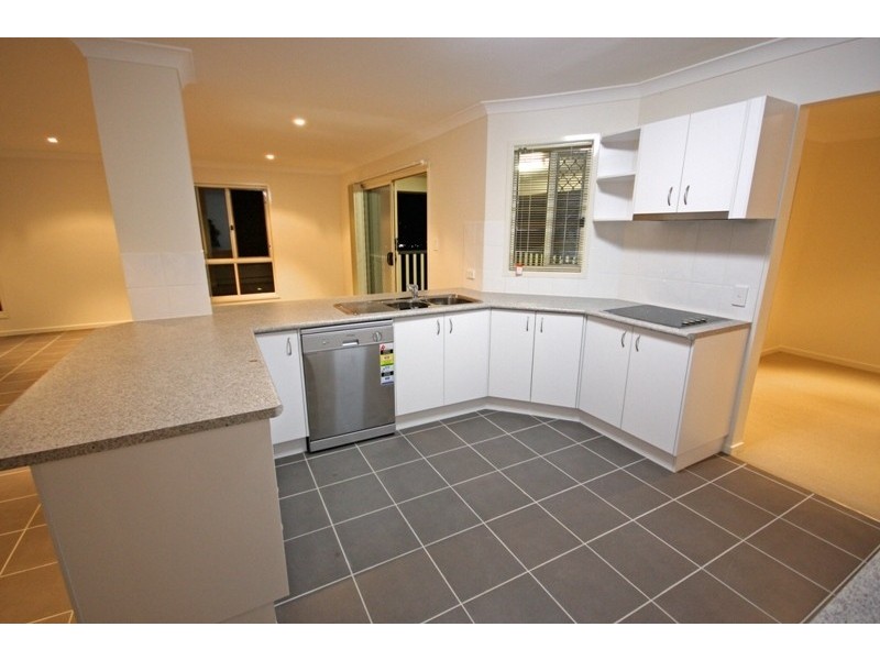 13 Tralee Court, Carrara QLD 4211
