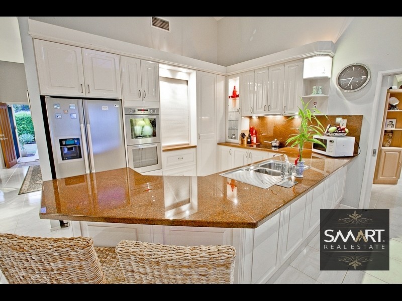 63 The Boulevard, Southport QLD 4215