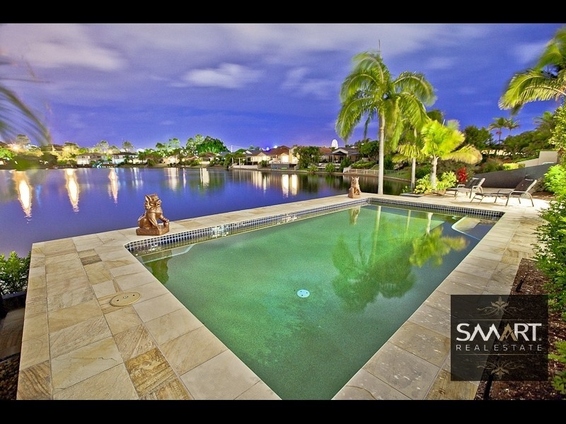 63 The Boulevard, Southport QLD 4215