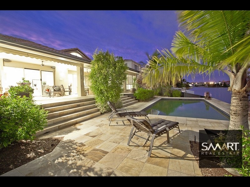 63 The Boulevard, Southport QLD 4215
