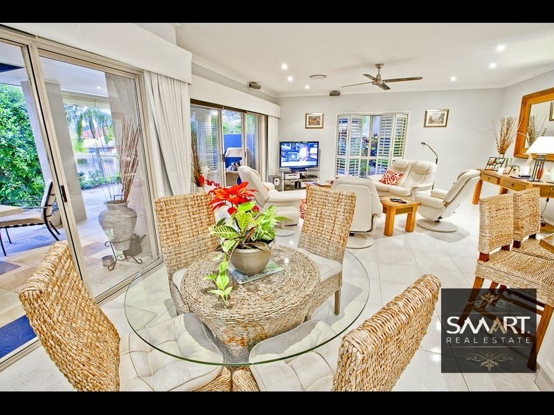 63 The Boulevard, Southport QLD 4215