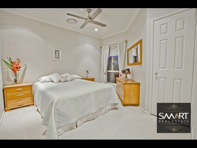 63 The Boulevard, Southport QLD 4215