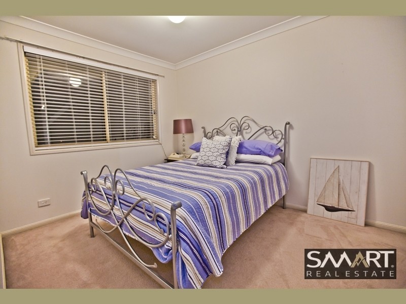 26 Daintree Drive, Parkwood QLD 4214