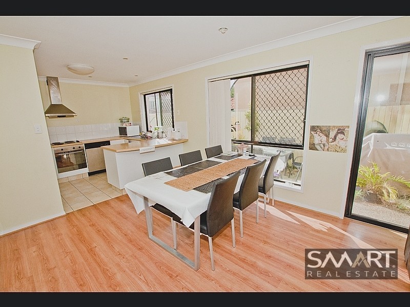 1/123 Pohlman Street, Southport QLD 4215