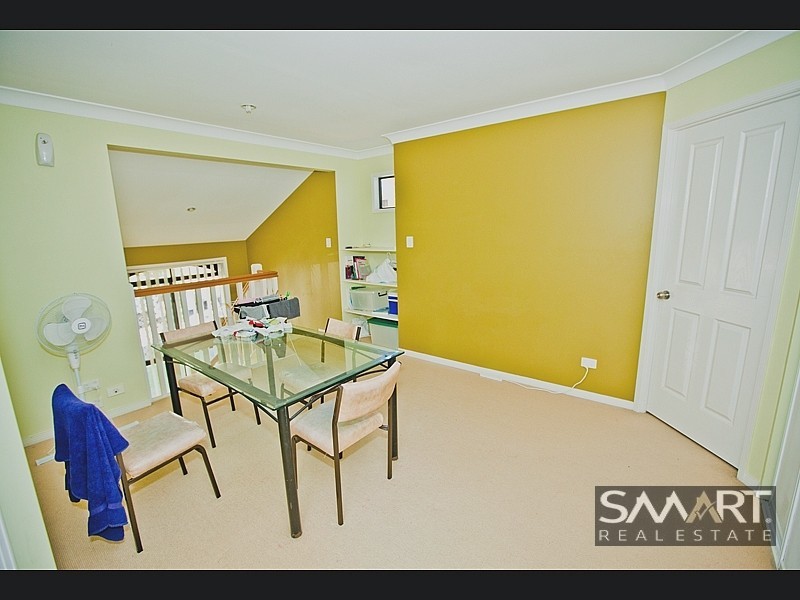 1/123 Pohlman Street, Southport QLD 4215