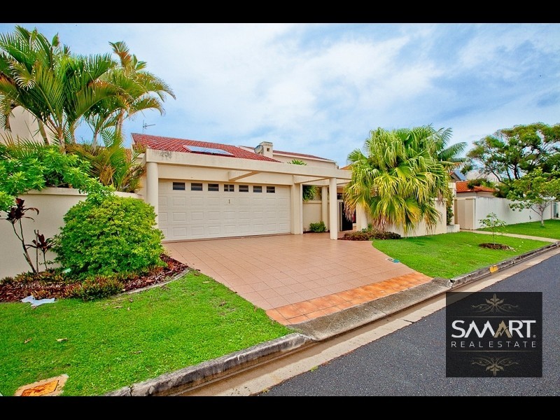 1 Norseman Court, Paradise Waters QLD 4217