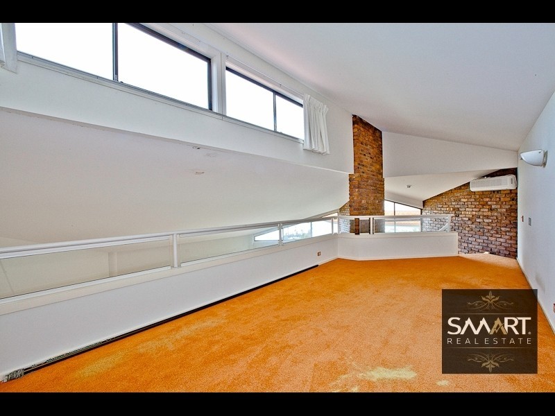 1 Norseman Court, Paradise Waters QLD 4217