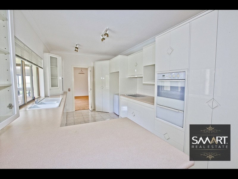 1 Norseman Court, Paradise Waters QLD 4217