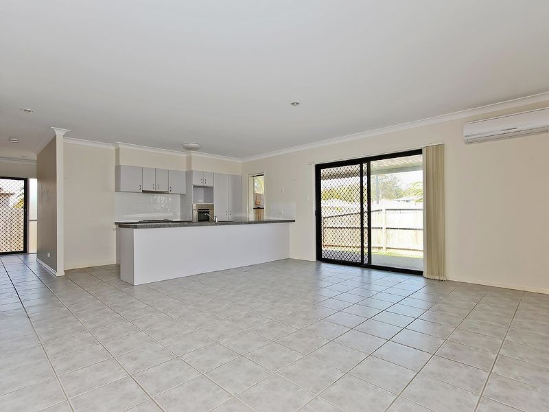 30 Leichardt, Rothwell QLD 4022
