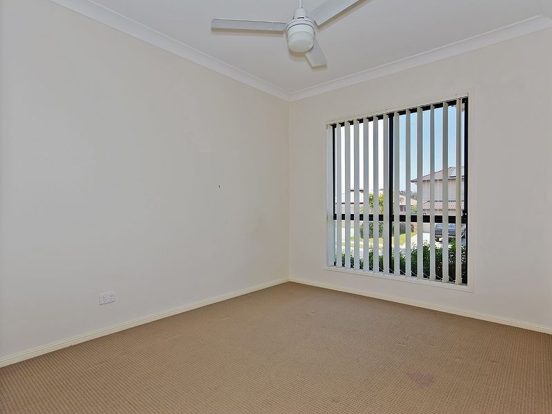 30 Leichardt, Rothwell QLD 4022