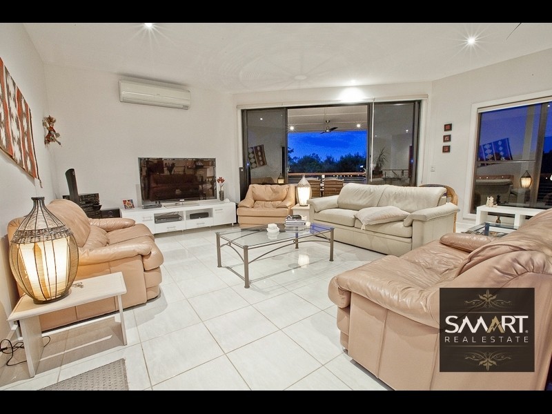 8 Culgoora Cr, Reedy Creek QLD 4227