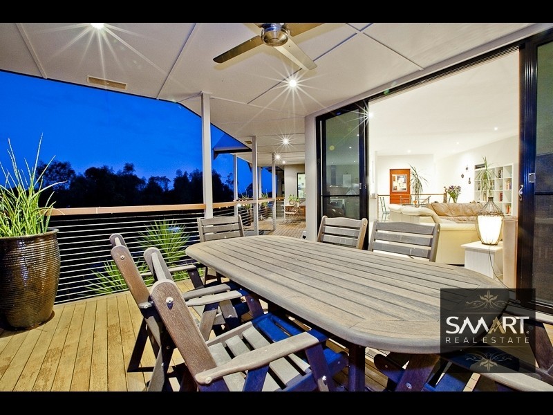 8 Culgoora Cr, Reedy Creek QLD 4227