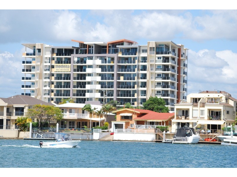 56 Stanhill Drive, Chevron Island QLD 4217