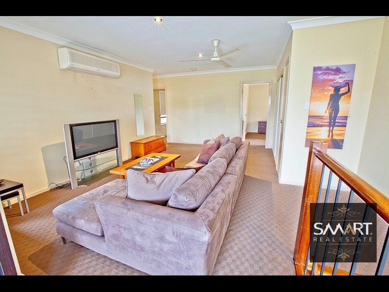 1/3 Castello Circuit, Varsity Lakes QLD 4227