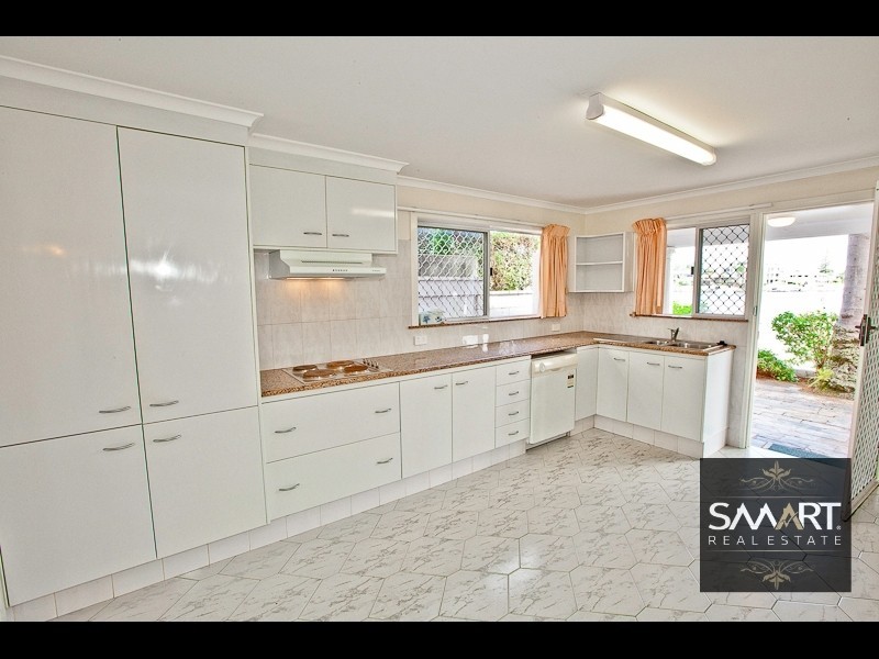 267 Stanhill Drive, Chevron Island QLD 4217