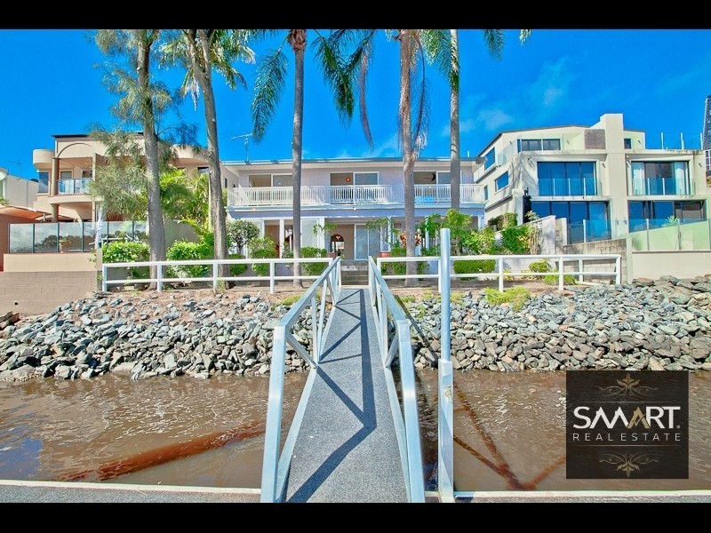 267 Stanhill Drive, Chevron Island QLD 4217