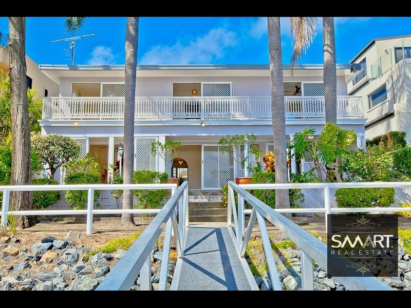 267 Stanhill Drive, Chevron Island QLD 4217