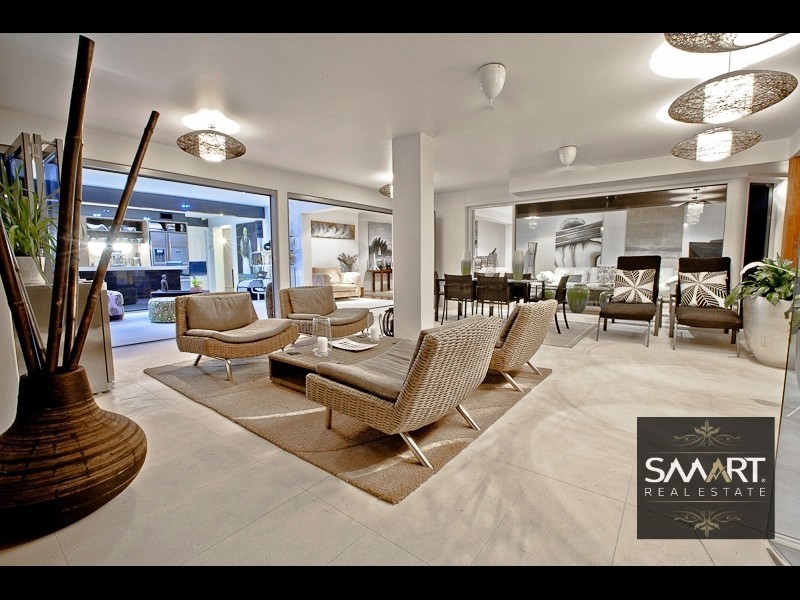 50 The Promenade, Isle Of Capri QLD 4217