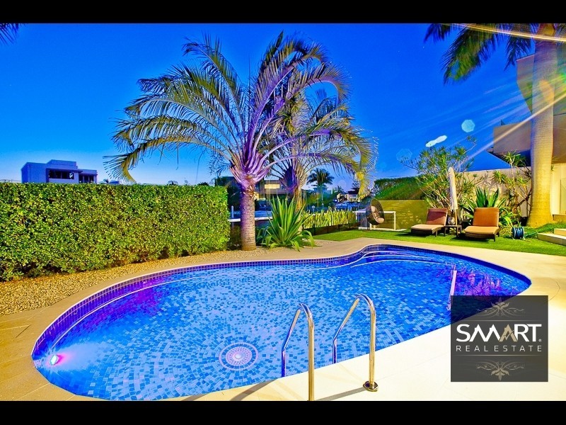 50 The Promenade, Isle Of Capri QLD 4217