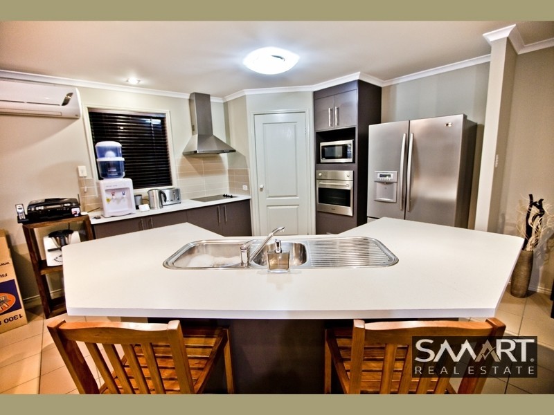 16 Mungana Drive, Upper Coomera QLD 4209