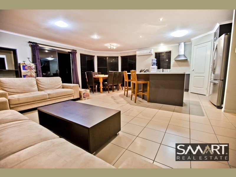 16 Mungana Drive, Upper Coomera QLD 4209