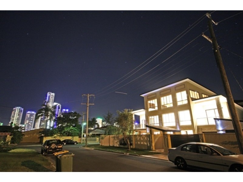 22 Sunrise Boulevard, Surfers Paradise QLD 4217