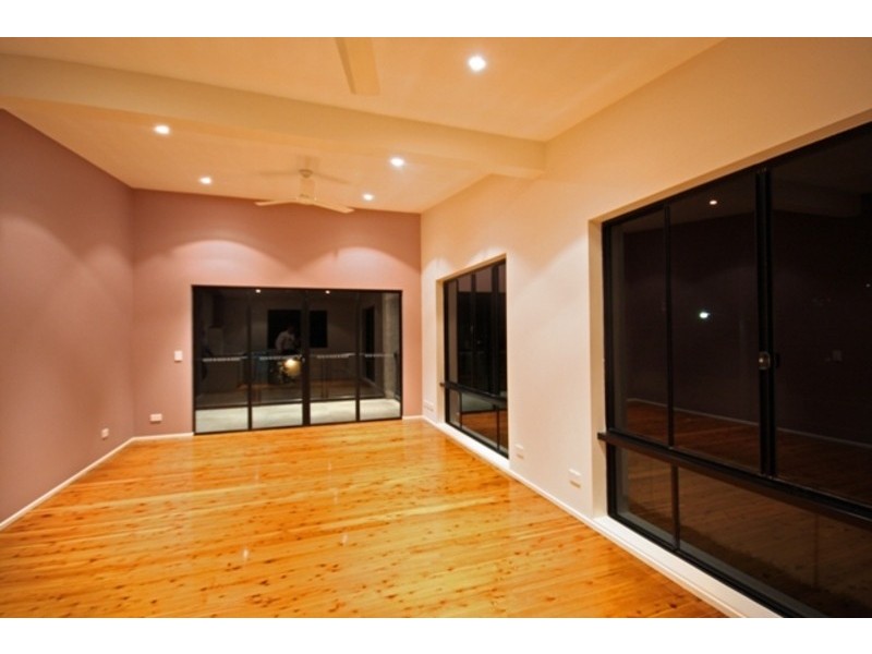 22 Sunrise Boulevard, Surfers Paradise QLD 4217