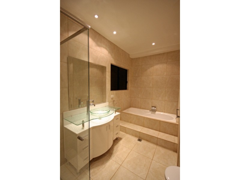 22 Sunrise Boulevard, Surfers Paradise QLD 4217