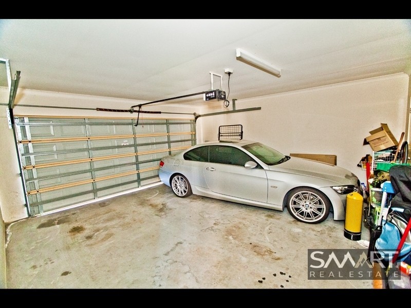 39 Nardoo Street, Robina QLD 4226