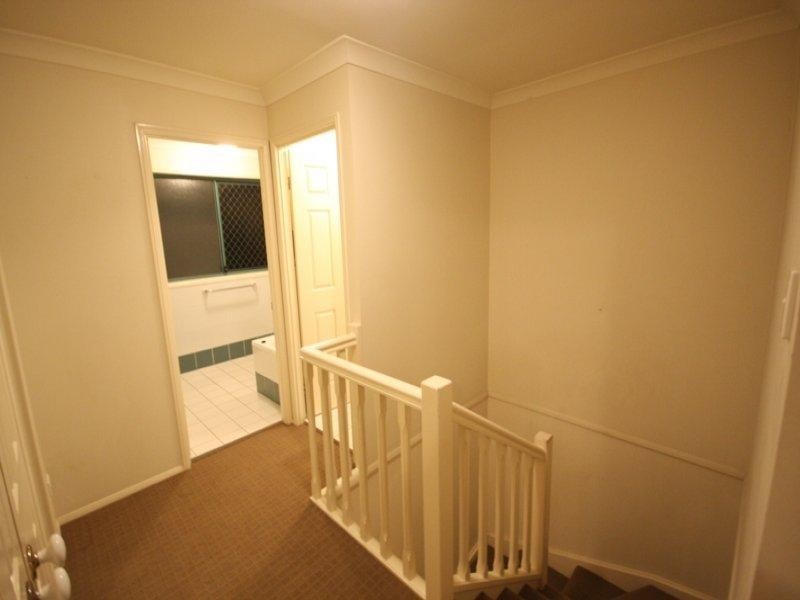 6/28 Ancona Street, Carrara QLD 4211