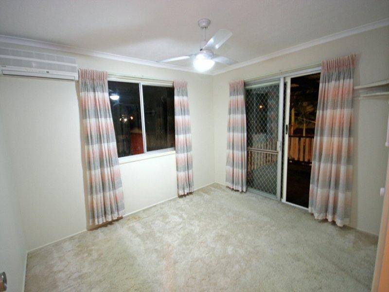 8 Onslow Street, Nerang QLD 4211