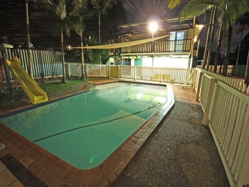 8 Onslow Street, Nerang QLD 4211