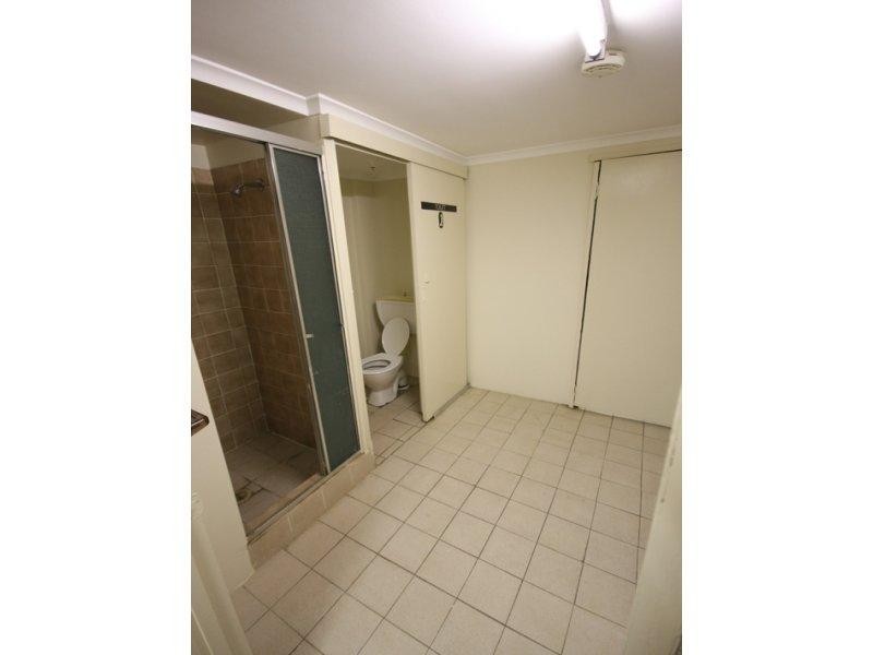 8 Onslow Street, Nerang QLD 4211