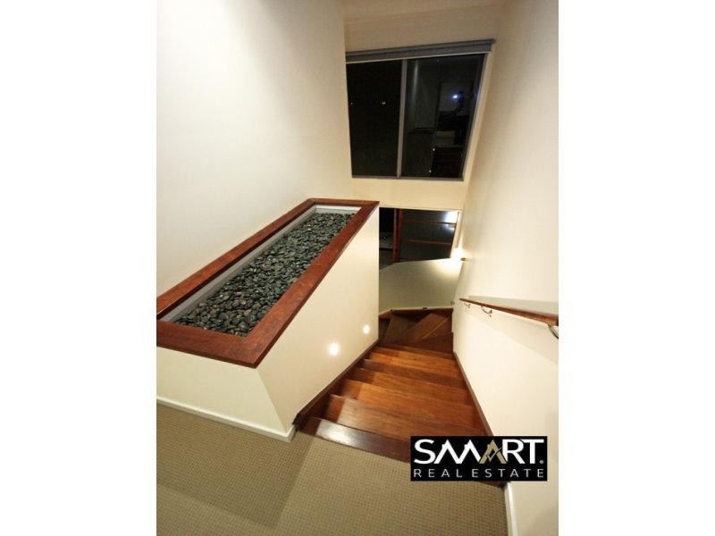 1011B Lakeview Terrace, Benowa QLD 4217