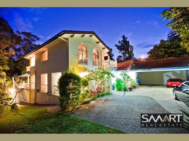 26 Federal Place, Robina QLD 4226