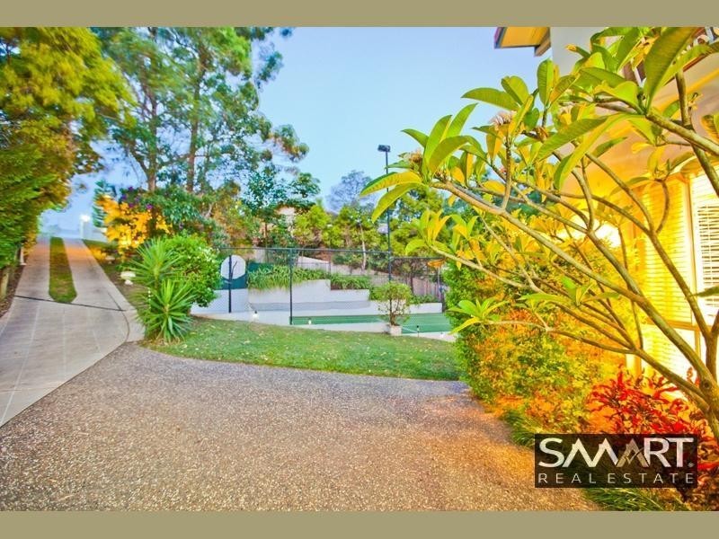 26 Federal Place, Robina QLD 4226