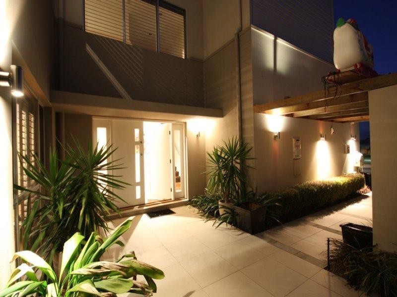 5020A Riverwood Grove, Benowa QLD 4217