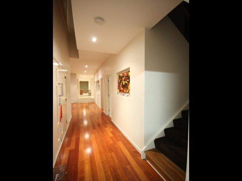 5020A Riverwood Grove, Benowa QLD 4217