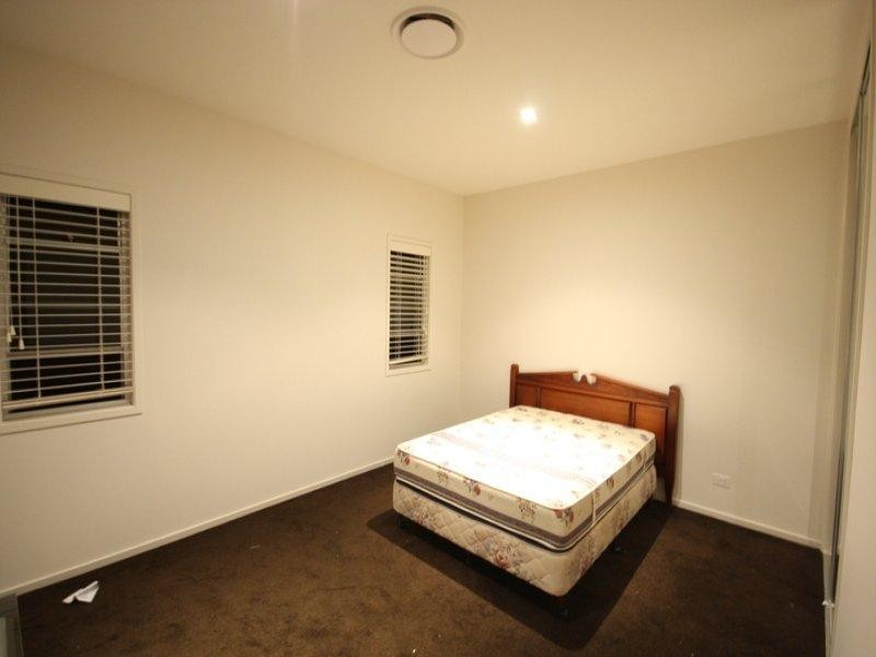5020A Riverwood Grove, Benowa QLD 4217