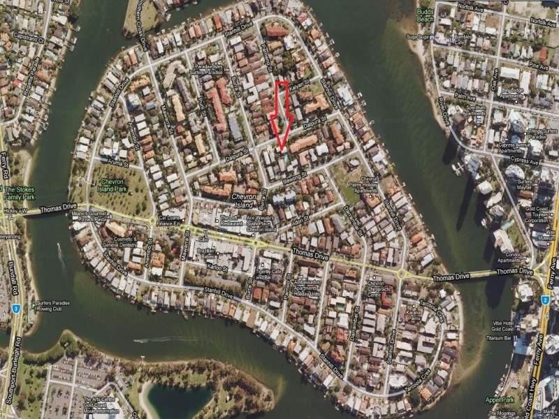 2/17 Illawong Street, Chevron Island QLD 4217