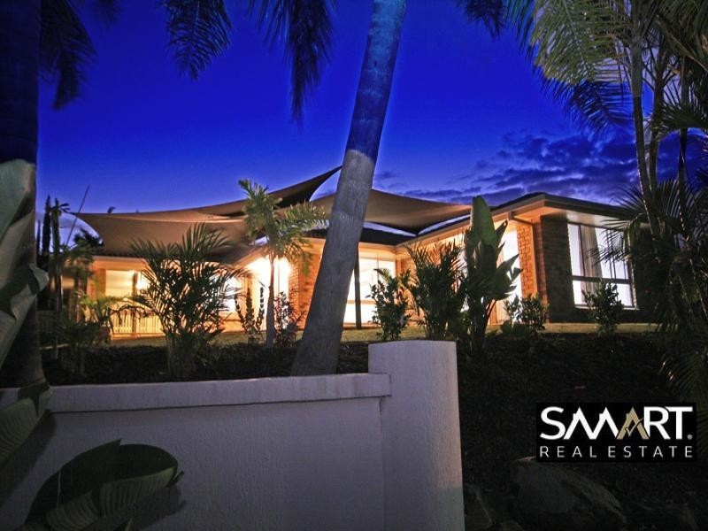 1 Highview Place, Parkwood QLD 4214