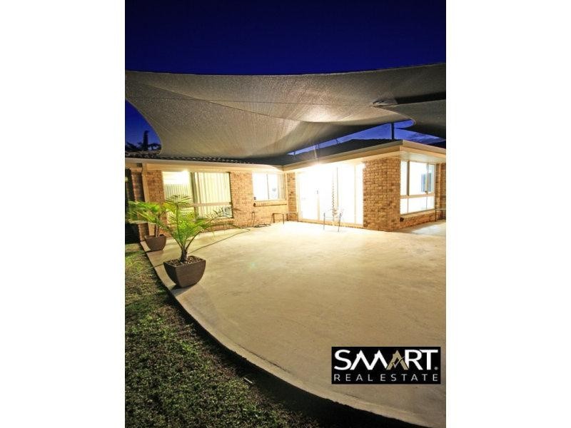 1 Highview Place, Parkwood QLD 4214